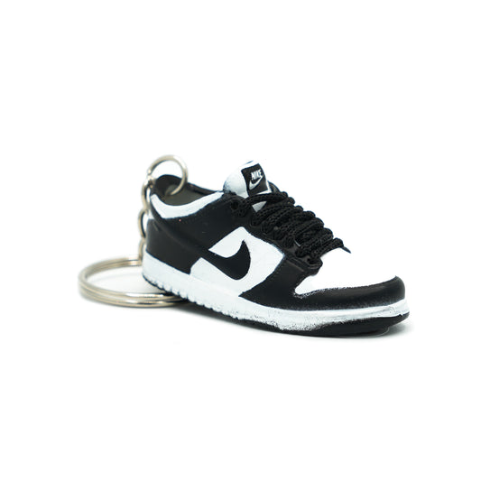 Nike Dunk Low "Panda"